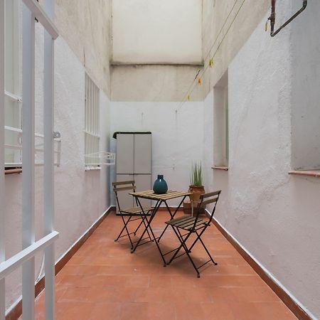 Dobo Rooms Ronda De Segovia Madrid Extérieur photo
