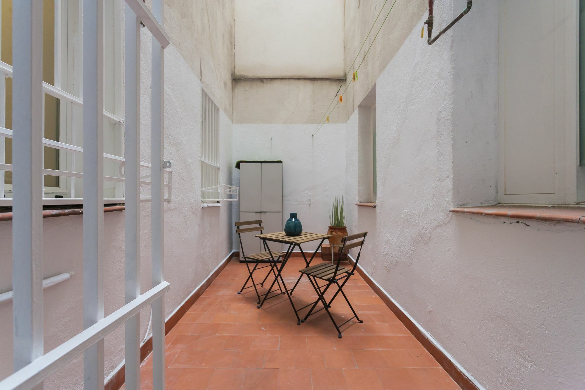 Dobo Rooms Ronda De Segovia Madrid Extérieur photo