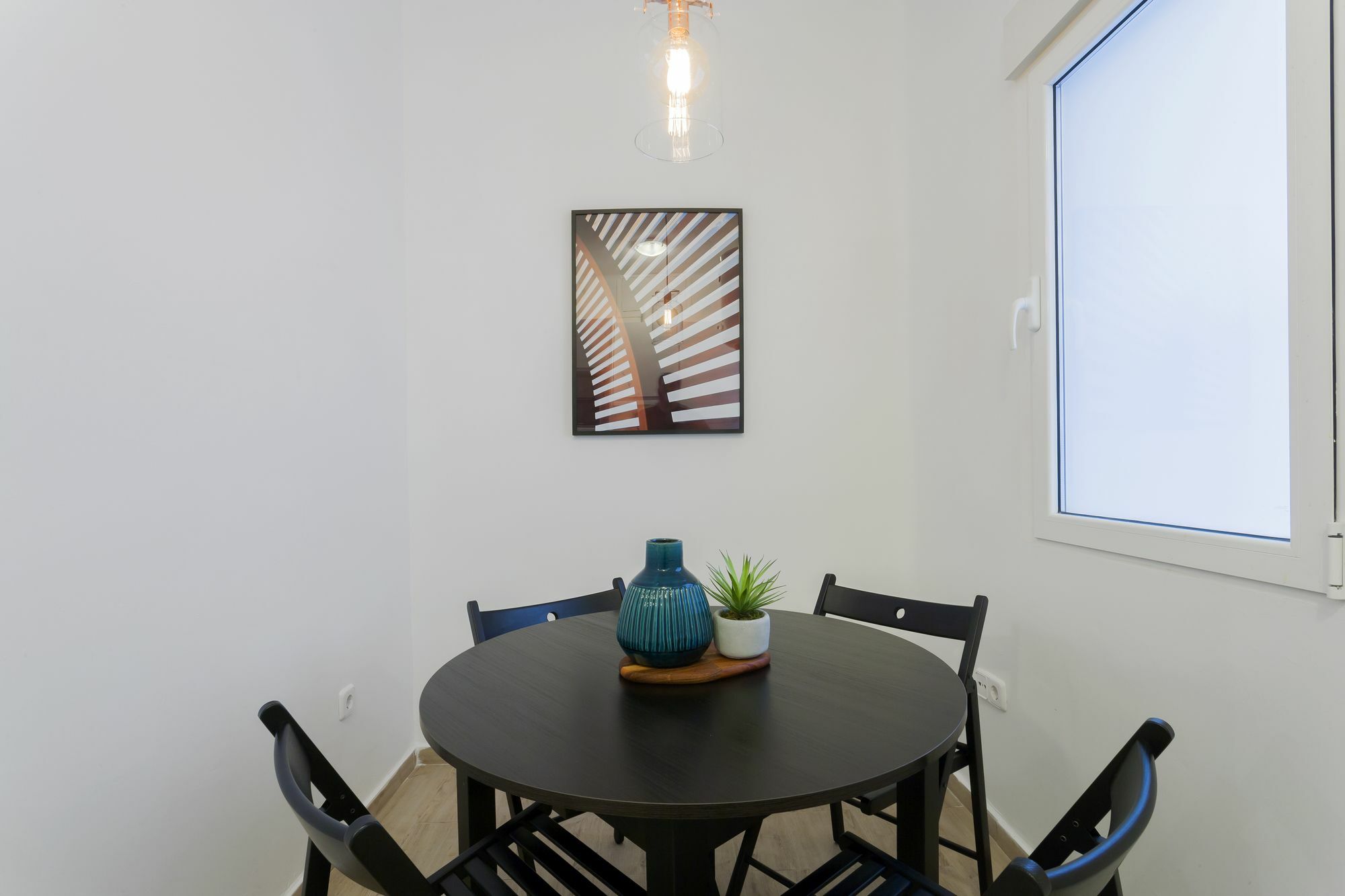 Dobo Rooms Ronda De Segovia Madrid Extérieur photo